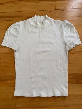 Women’s Cream Ribbed Mock Neck Short Sleeve Top